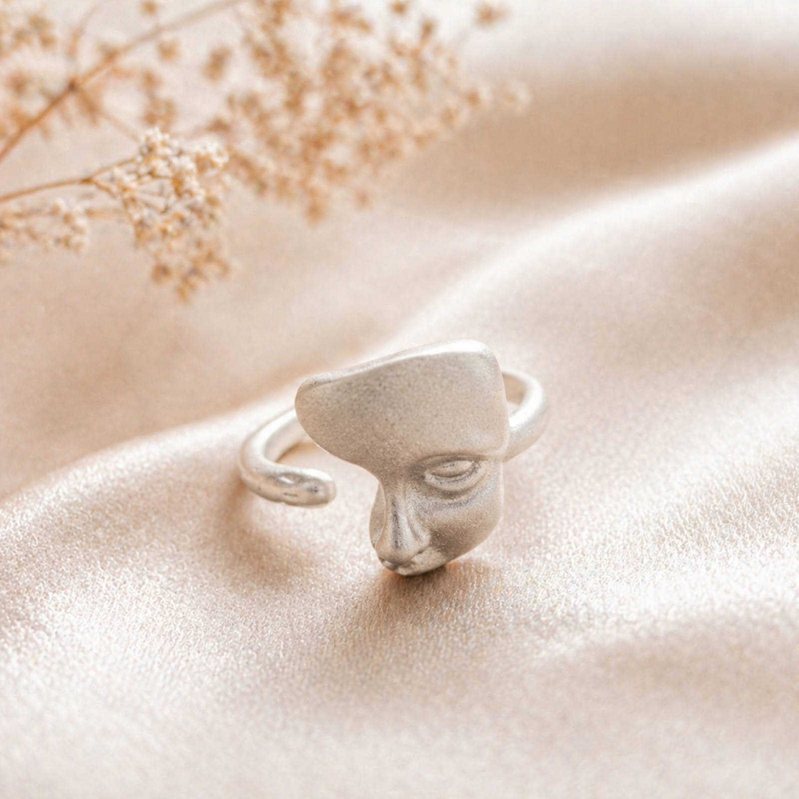 Abstract Face Adjustable Silver Ring - Image 2