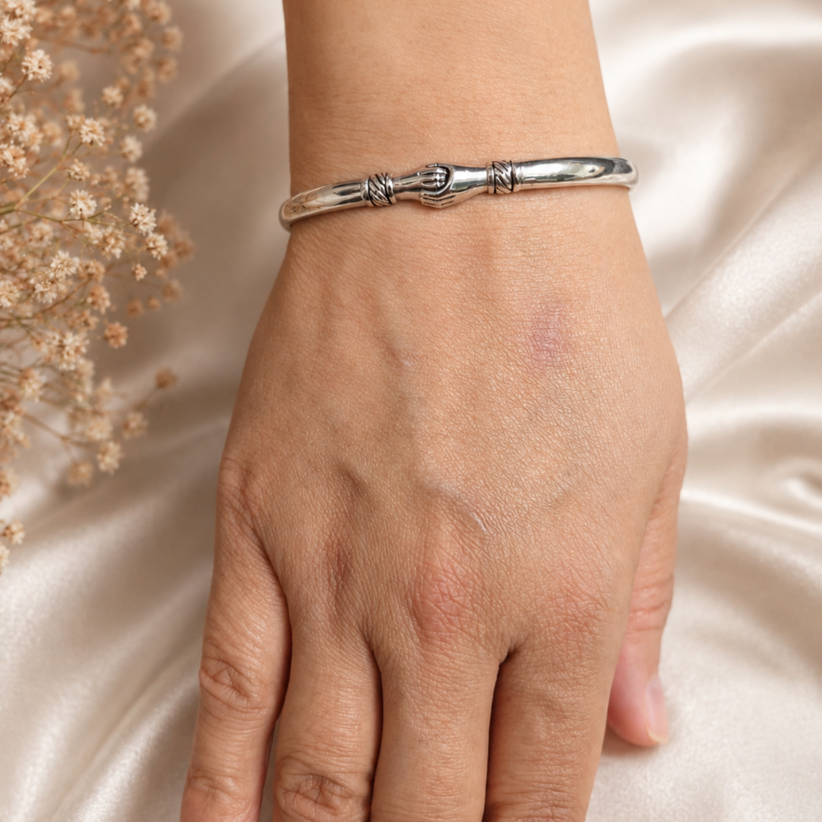 Classic Silver Cuff - Image 2